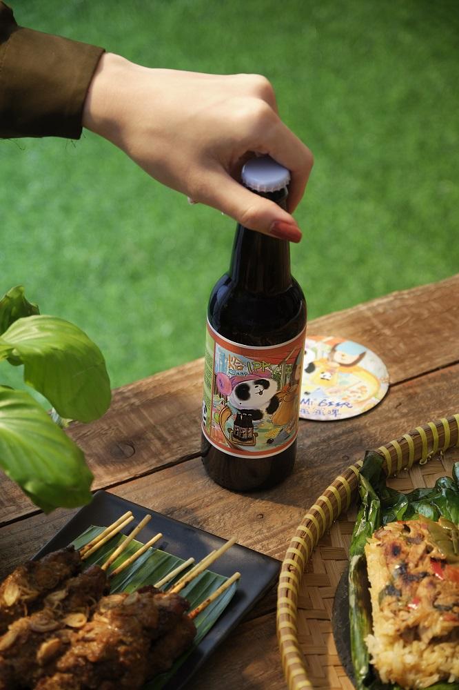 MiMi Beer|Saap IPA 帶有豐富的啤酒花和柑橘和熱帶水果的香氣,餘味清爽且略帶苦味,與火鍋是完美配搭。