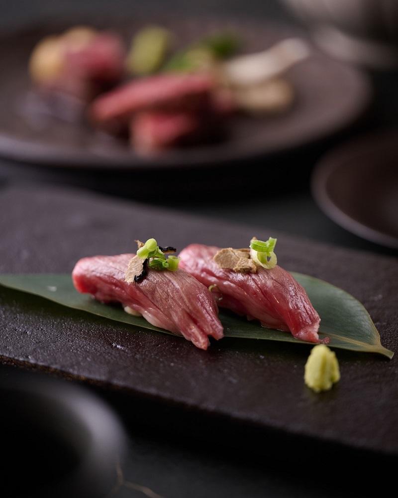 OZAKAYA - 火炙和牛助肉松露壽司