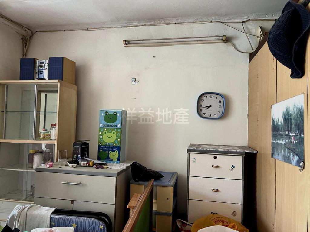 單位裝修頗舊,新買家需要大肆翻新。(代理提供)