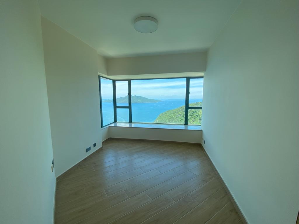 主人套房同樣享全海及山景。(代理提供)