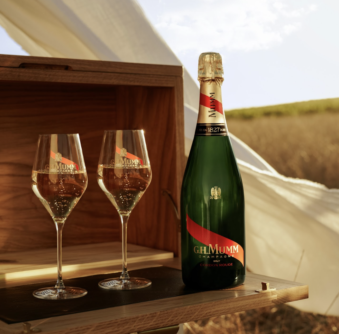 與三五知己舉杯暢飲靚酒!(圖片來源:The Ground)