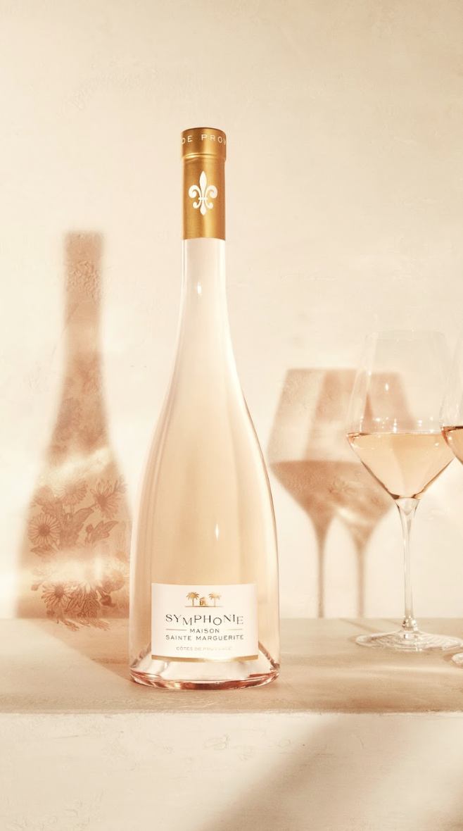 與三五知己舉杯暢飲靚酒!(圖片來源:The Ground)