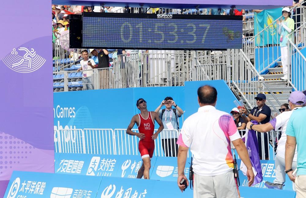 伍泰龍在三鐵賽事獲得第5名。(港協暨奧委會圖片)