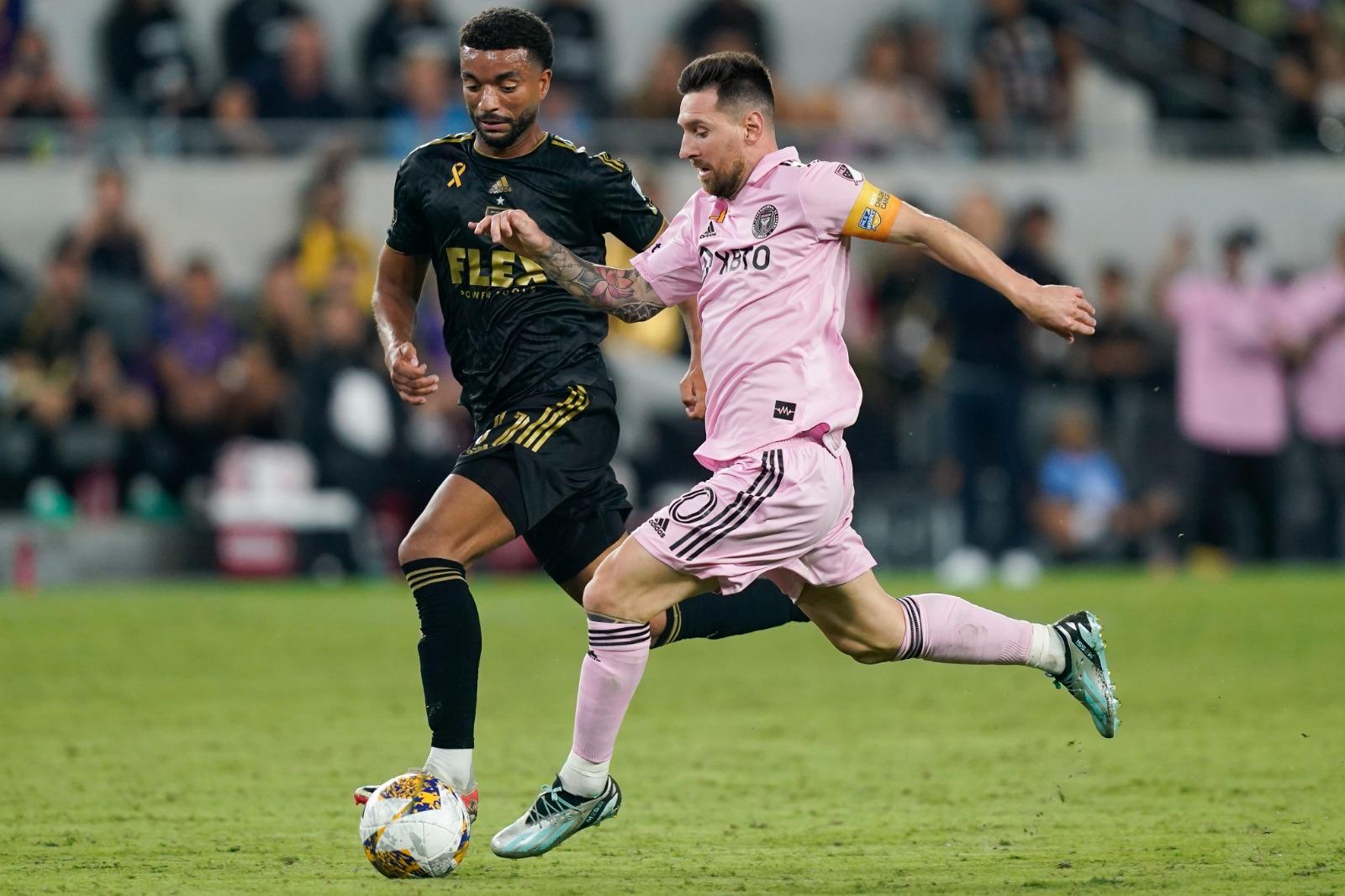 球王美斯美職交出兩次助攻,助球隊贏波,亨利王子見證。(路透社)