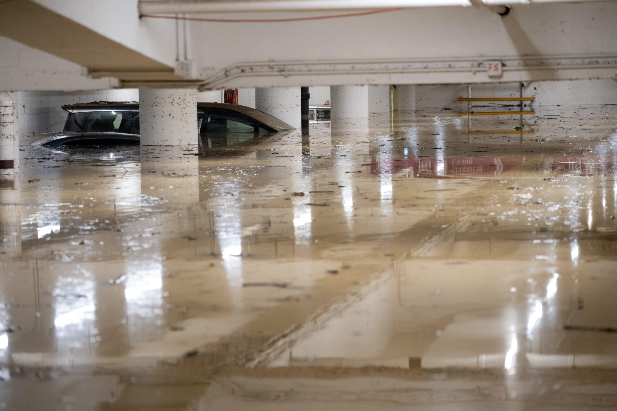 黑雨|天文台總部錄158.1毫米 1小時雨量破歷年紀錄