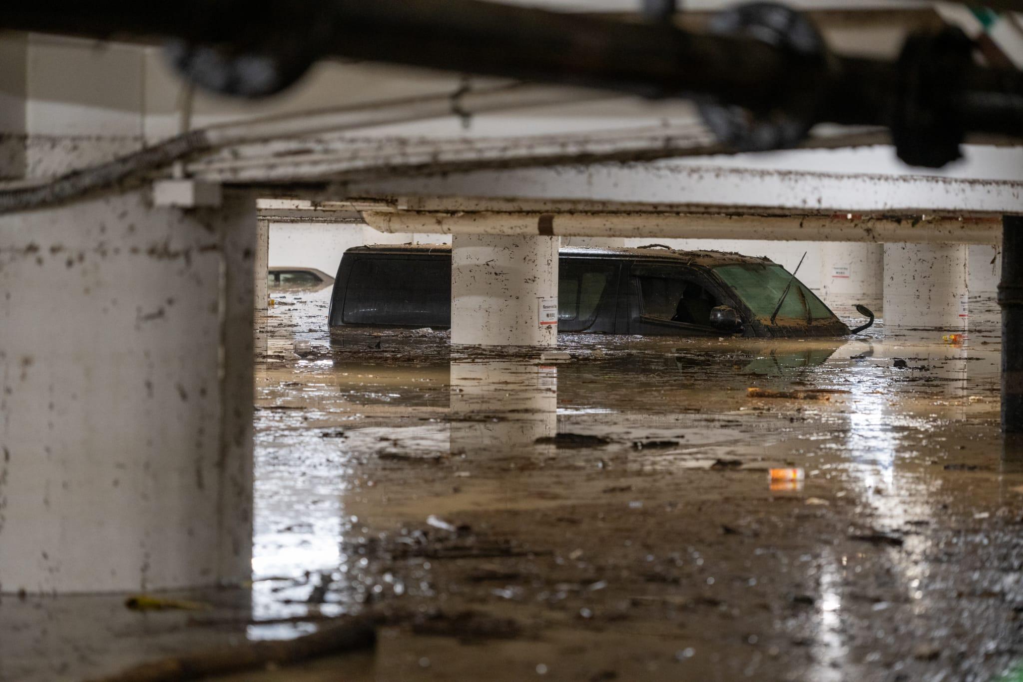 黑雨|天文台總部錄158.1毫米 1小時雨量破歷年紀錄