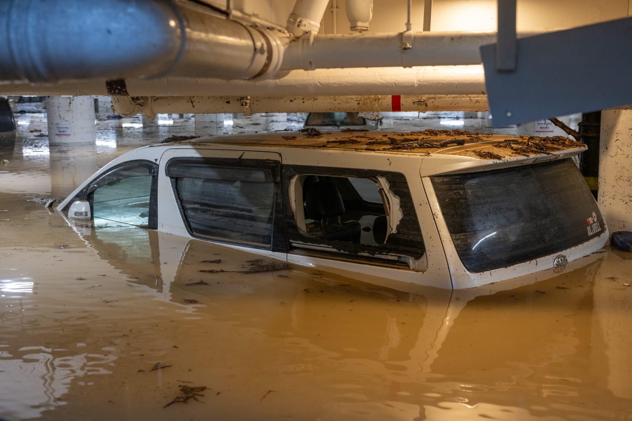 颱風小犬|停車場水浸車輛遭殃 保險業界拆解點先有得賠償?