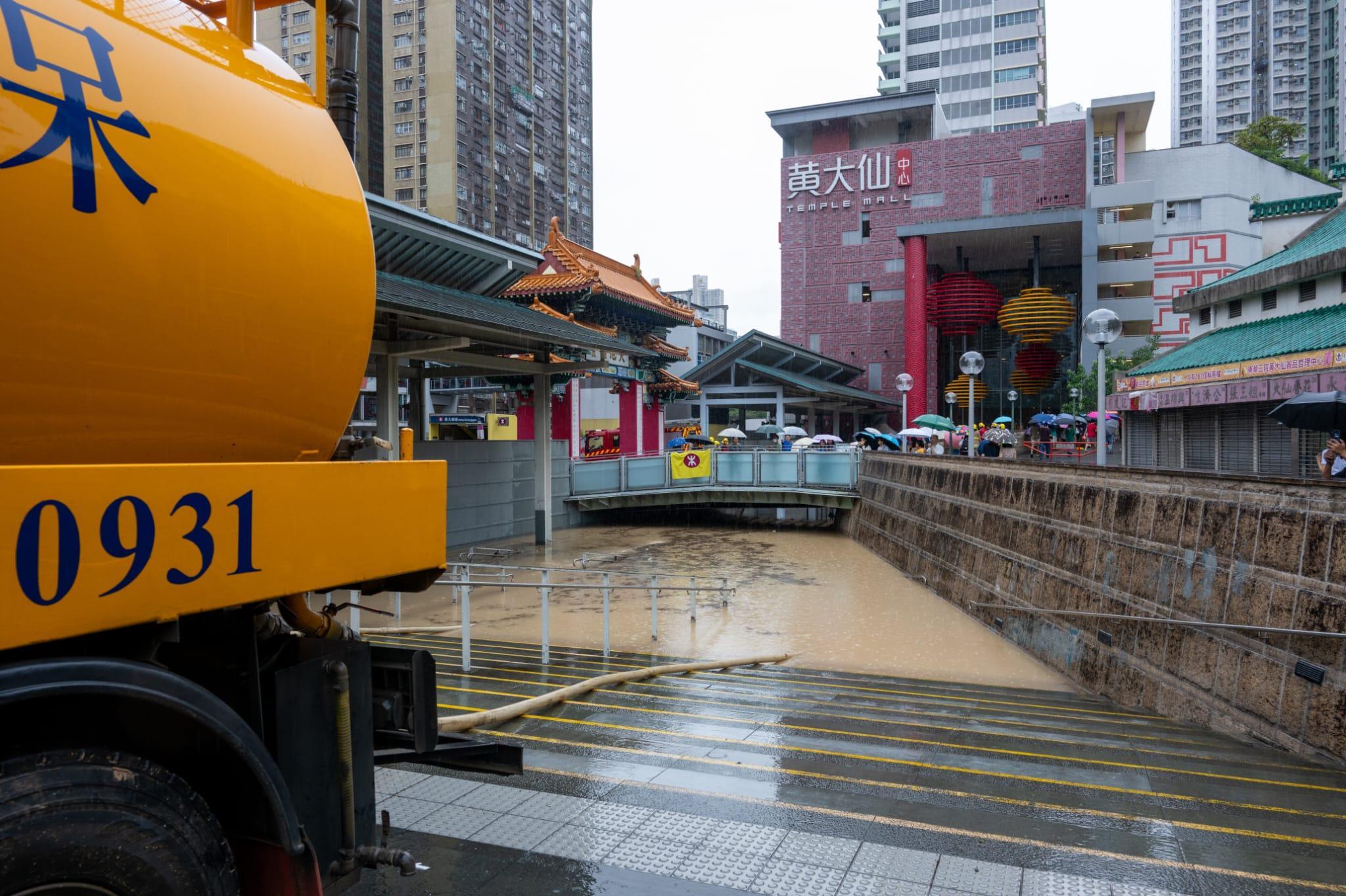 世紀暴雨|領展:正與商戶商討黃大仙北館租金 由保險公司點算租戶損失(資料圖片/陳奕釗攝)