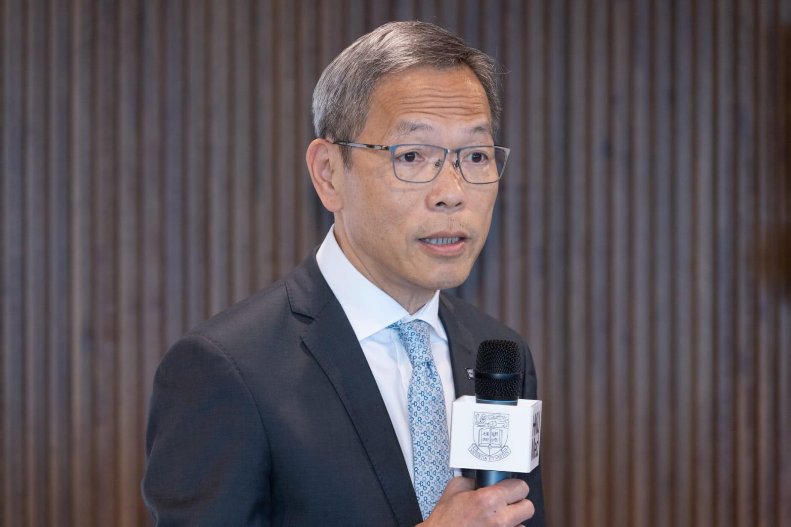 控煙|六成中學生在家接觸二、三手煙,港大醫學院倡2030年全面禁煙。(蘇文傑攝)