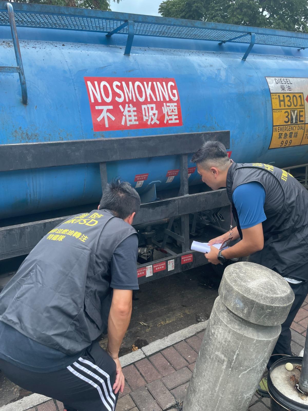 葵青5非法加油站遭搗破 檢市值32萬柴油6男女被控