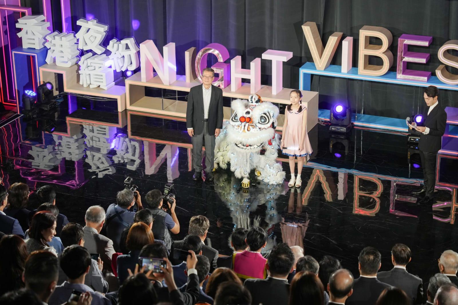 香港夜繽紛|陳茂波:商場直播英超亞運 部分戲院提供夜場優惠 一文睇清香港夜繽紛活動重點 (持續更新)