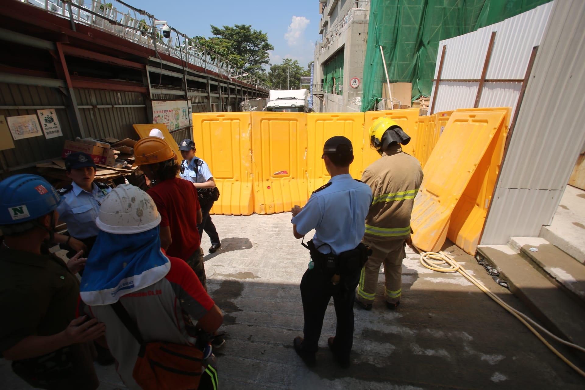 工業意外|洪水橋地盤男工人遭石屎擊斃 勞工處正調查意外原因 (更新)