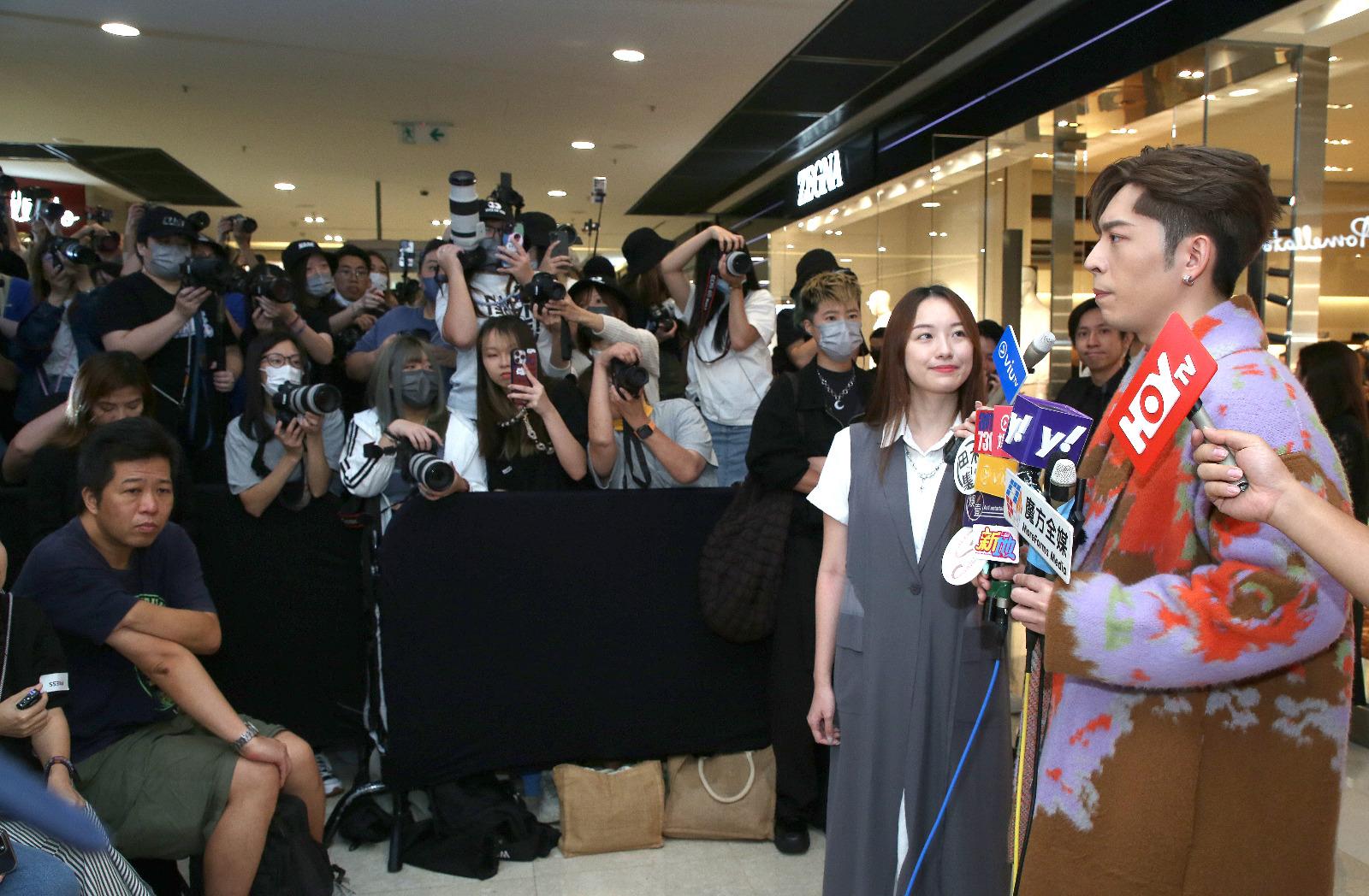 Edan呂爵安出席時裝品牌發布活動,大批爵屎到場支持。(董立華攝)