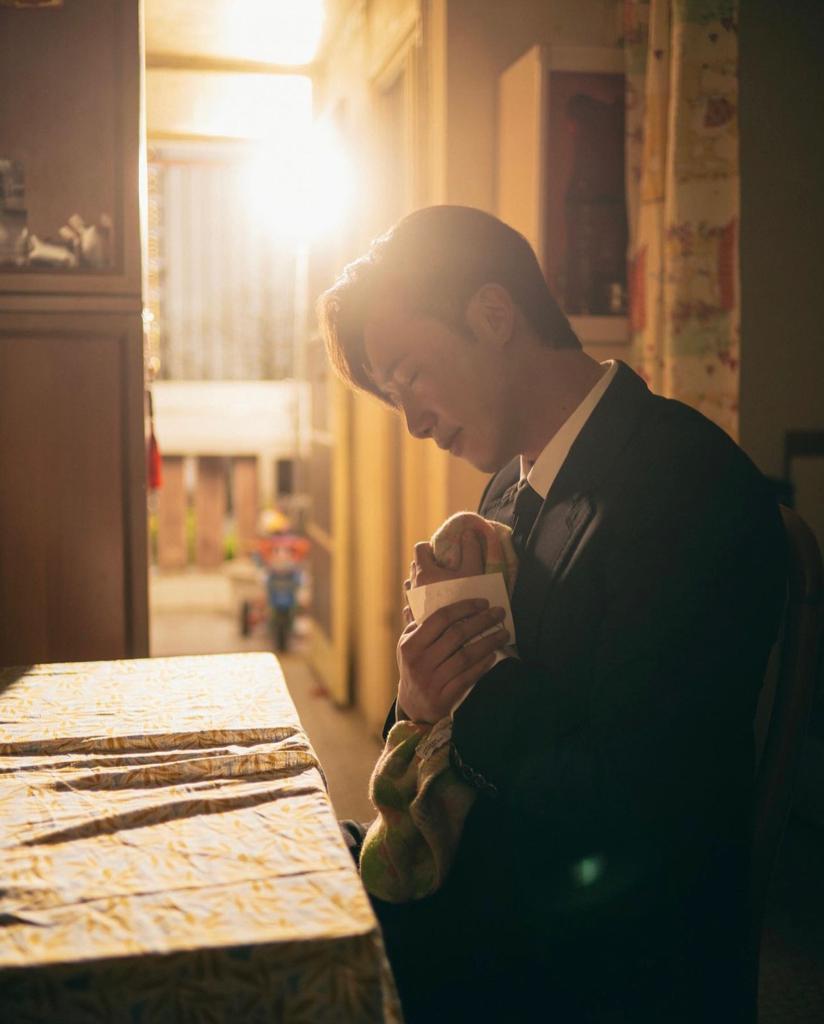 邱士縉Stanley以首支個人單曲《來不及》悼念亡母,拍MV時一度泣不成聲。