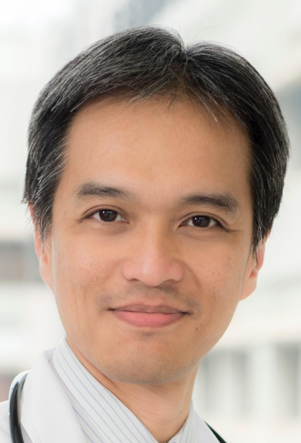 中文大學內科及藥物治療學系 名譽臨床副教授 血液及血液腫瘤科專科王紹明醫生