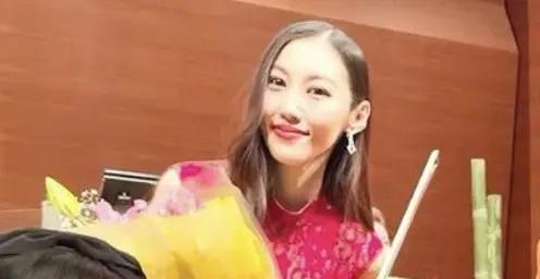日本雜誌披露,小提琴家末延麻裕子是羽生結弦妻子。(網上圖片)