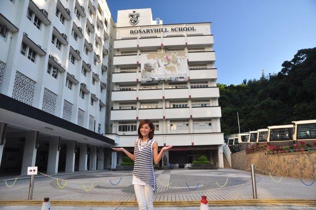 蔡卓妍在玫瑰崗學校讀高中,更是風頭躉。