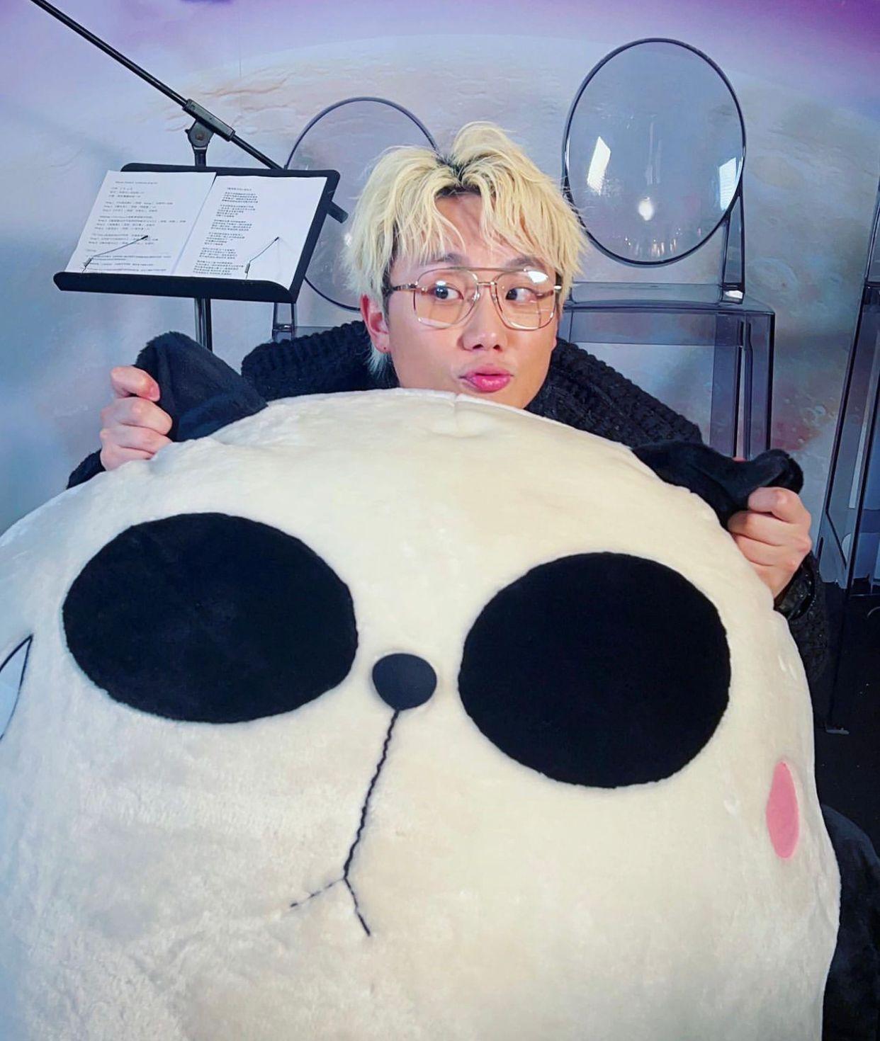 CY陳宗澤演繹《如果我是超人》,唱出囝囝感激爸爸一路照顧的恩情。