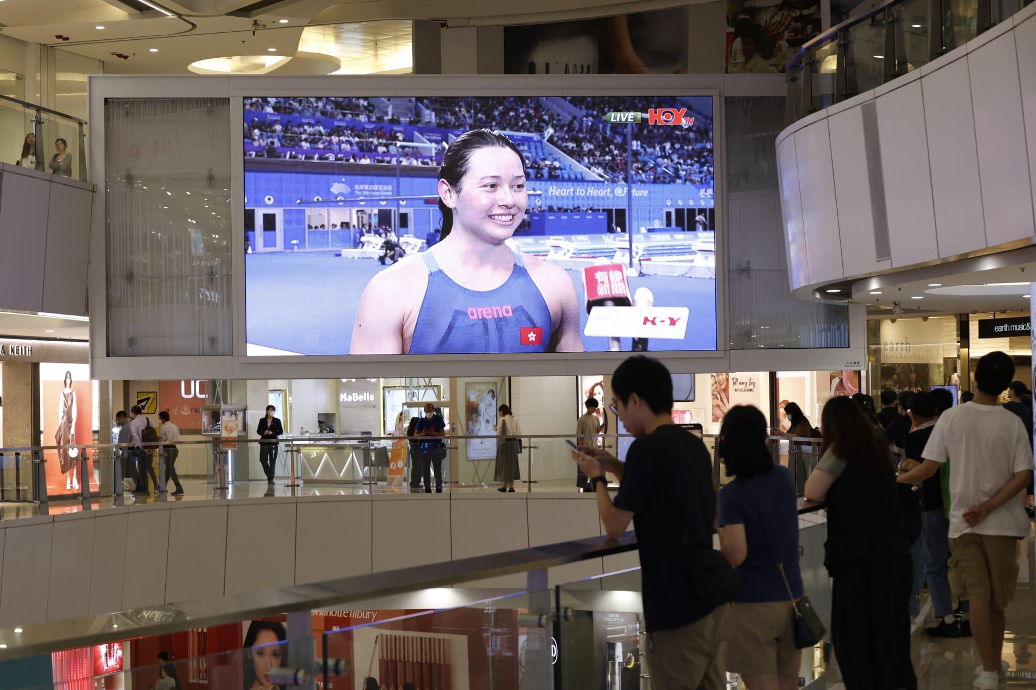 APM商場直播何詩蓓游泳決賽(林俊源攝)