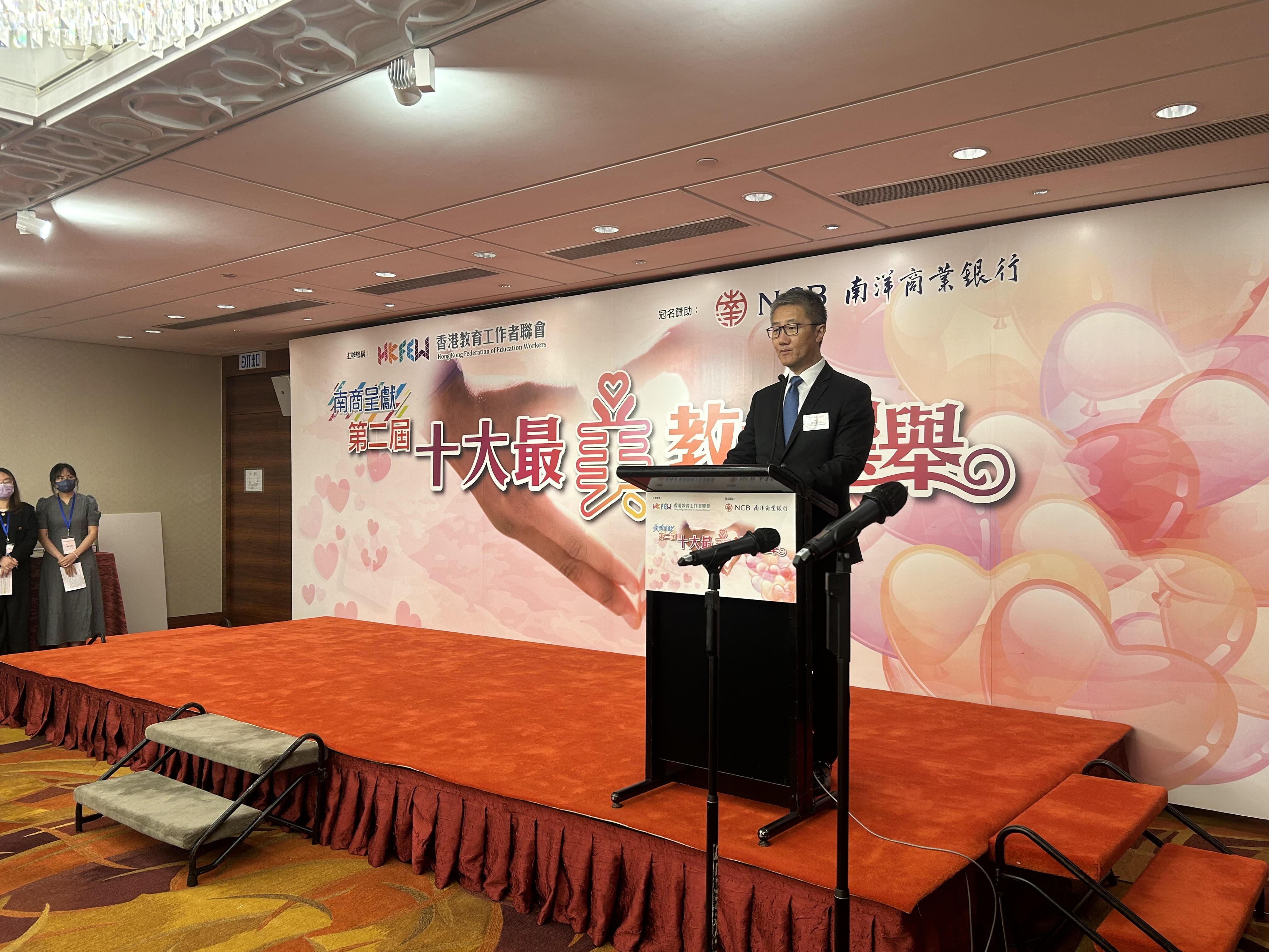 警務處長蕭澤頤表示與學校加強合作十分重要。(朱慧恩攝)