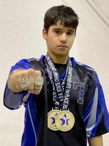 埃爾南德斯早前贏得多個體育獎項。(互聯網)