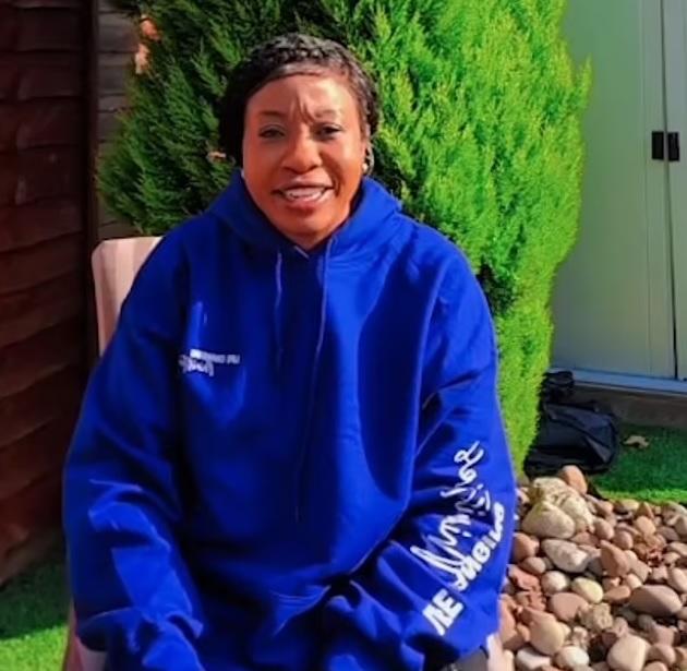 女牧師里德巴特利。(互聯網)