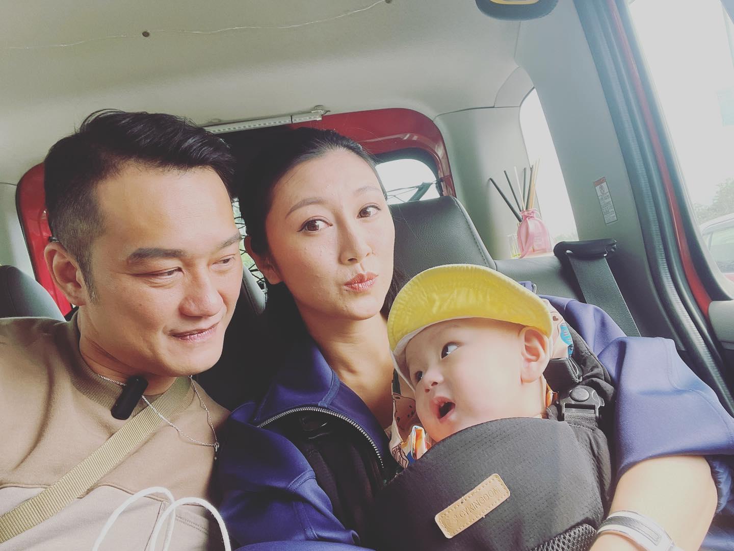 吳浩康及郭思琳一家三口,不時放閃。