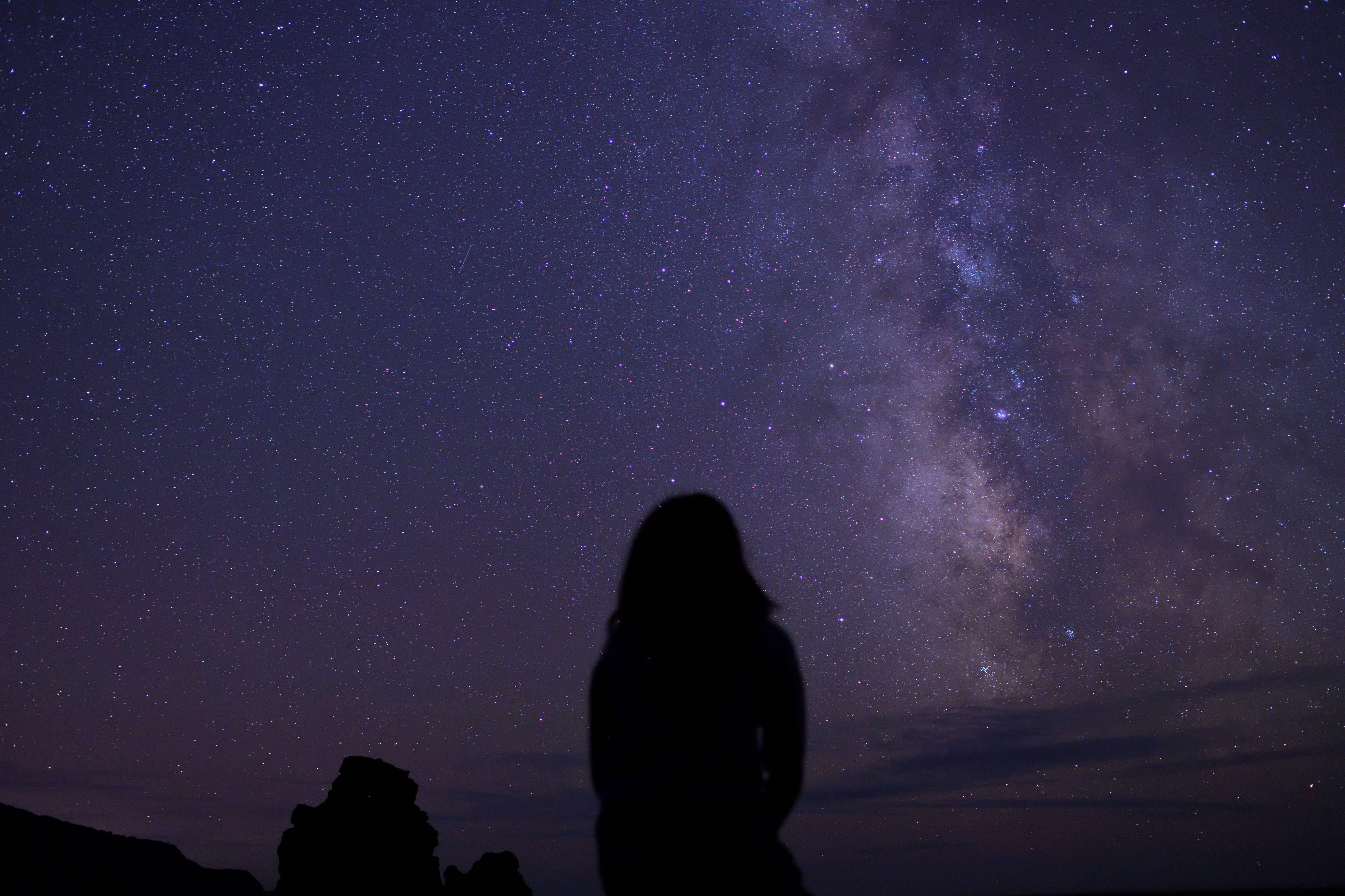 奧尻島光污染少,一入夜就可以看到超美的星空。