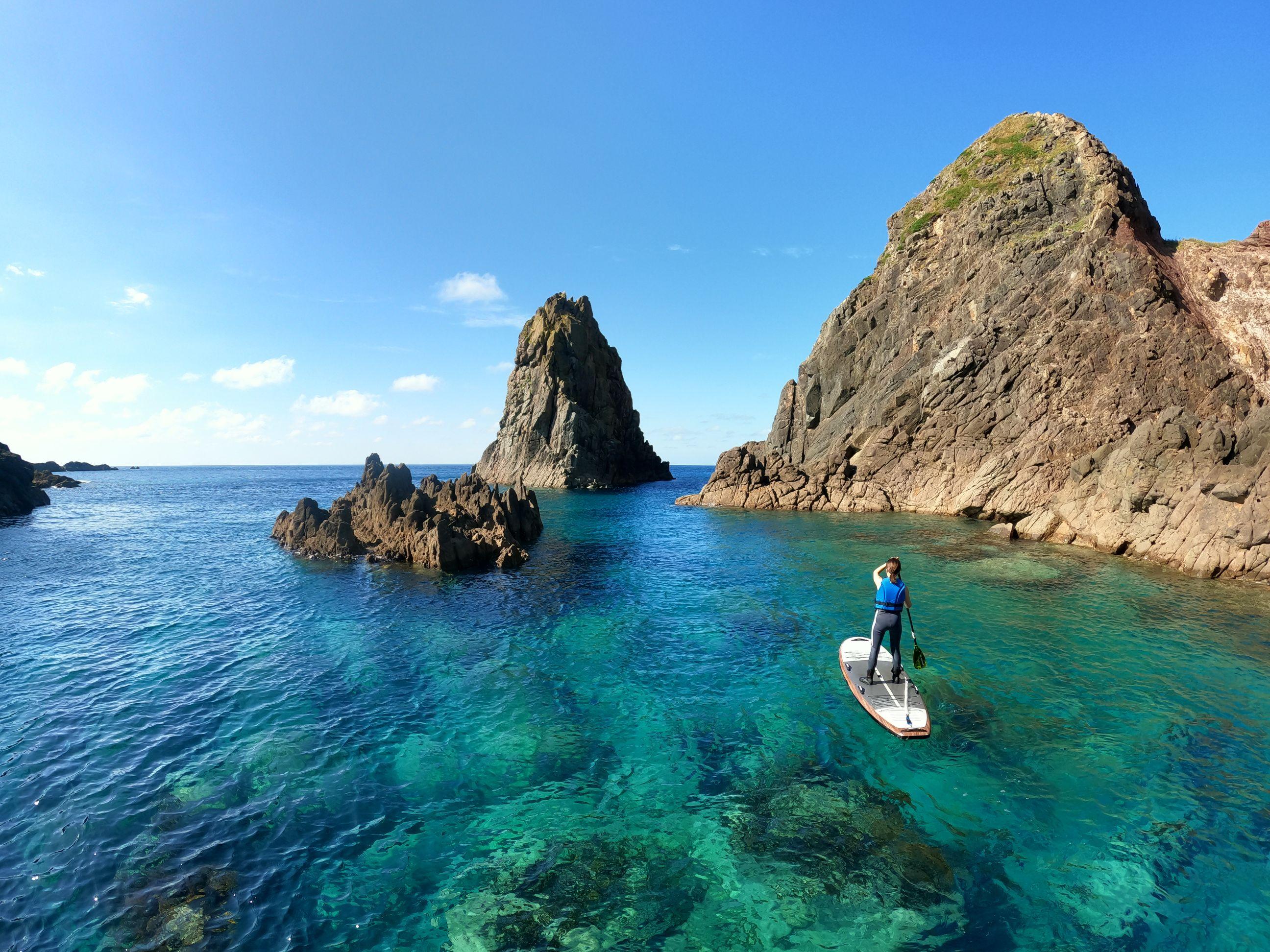 奧尻島的海水清澈如鏡,隨便一拍都美如畫。