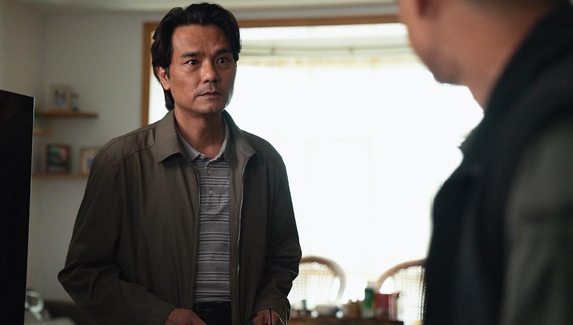 《第八個嫌疑人》改編內地建國以來最大武裝械劫案。