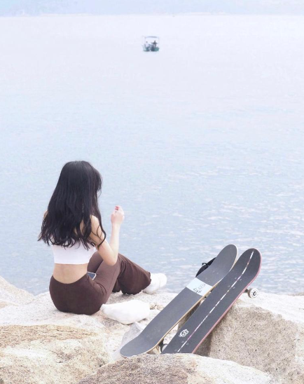 元朗煙花少女真身疑曝光。(圖片來源:Instagram)