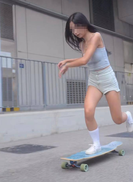 元朗煙花少女真身疑曝光。(圖片來源:Instagram)