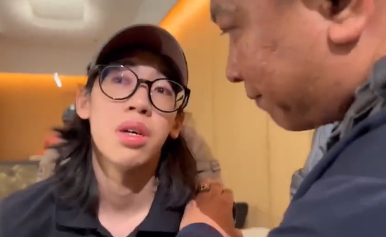 網上流傳槍手被捕片段。(互聯網)