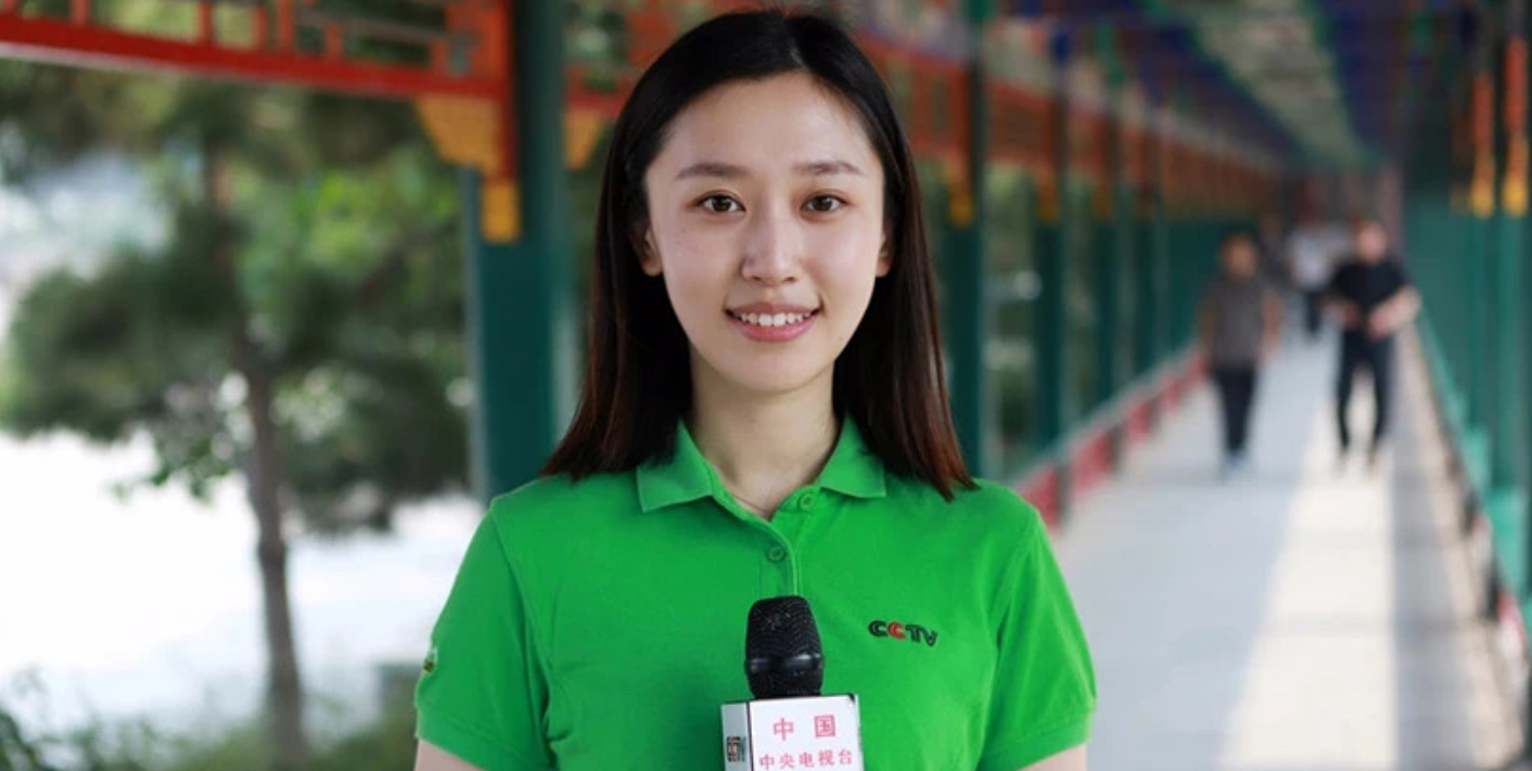 央視新聞聯播首位90後主播王音棋。