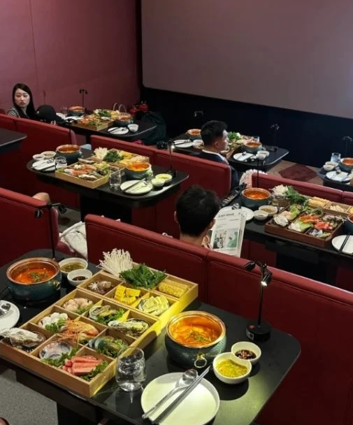 成為熱話的「火鍋戲院」。(互聯網)