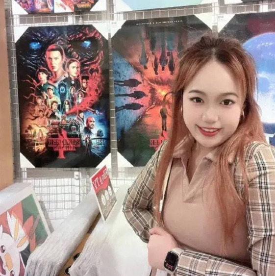 鍾庚賜的孫女在微博上多次發表炫富、家人涉貪的言論,例如曾發布「家裏存款超過9位數」、「感覺貪了」。(資料圖片)