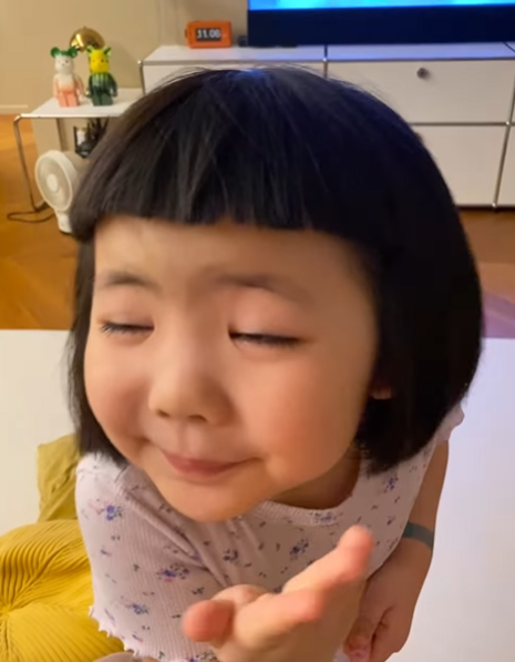 李璨琛同太太梁志瑩嘅5歲大女李元元(Lucy)事後上載跳舞片力證無大礙(李元元IG)