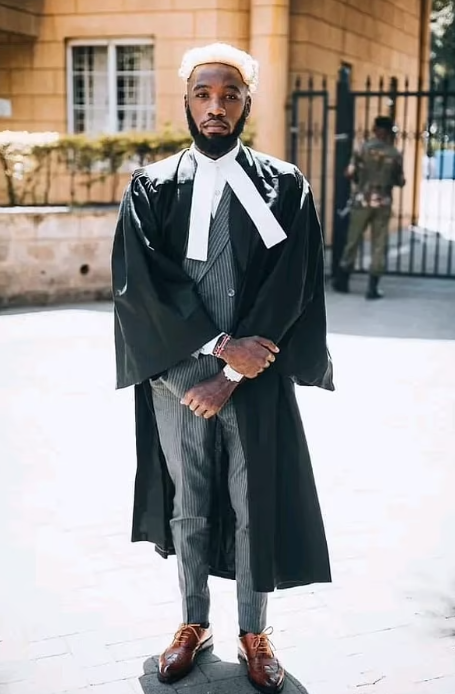 非洲國家肯亞一名保持26場全勝紀錄的律師早前遭拘捕,被揭發原來他冒用另一名真實律師的身份,在沒執照下打官司,他強調會向警方提供自己的背景資料,以證明自身清白。(網上圖片) 。