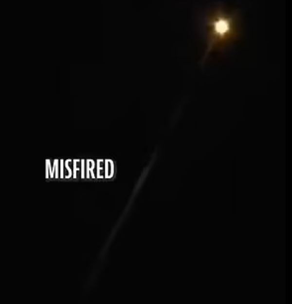 以軍公開片段,聲稱擊中醫院的火箭是從加沙射出,並在半空爆炸轉向折返。(互聯網)