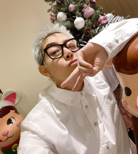 「女版陳冠希」皇甫聖華身高1.7米,背景包括上海出生及是SAMAY主理人(皇甫聖華 IG)