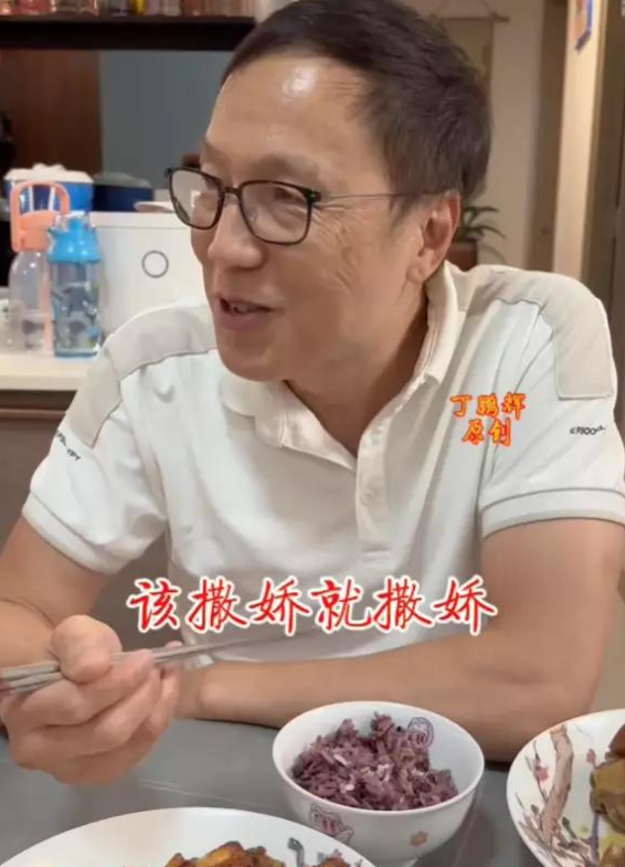 Giselle與丈夫不時會在抖音分享生活細節。(圖片來源:抖音)