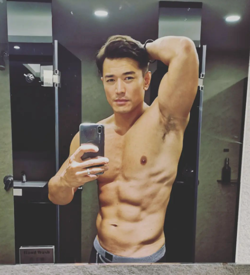 黃祥興有越南家庭背景。