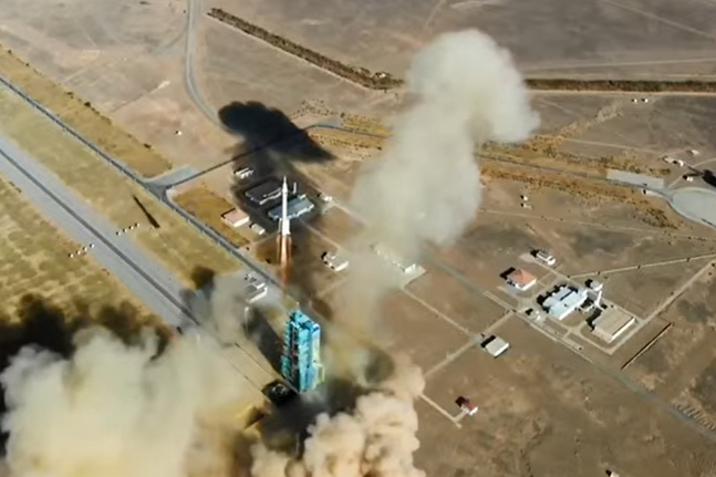 神舟十七號升空(直播畫面)