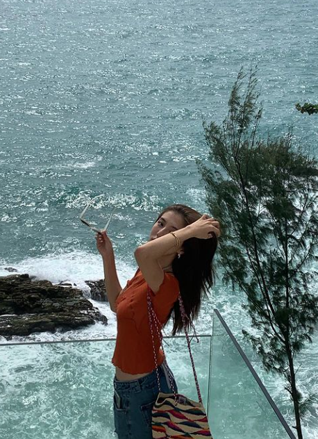 吳千語8月舊相仍未見肚。(吳千語IG)