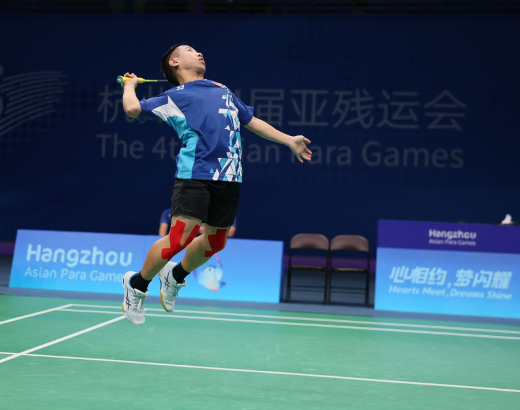 杭州亞殘運丨朱文佳衛冕羽毛球男單金牌 男雙夥拍王鎮炎摘銀(圖片由中國香港殘疾人奧委會提供)