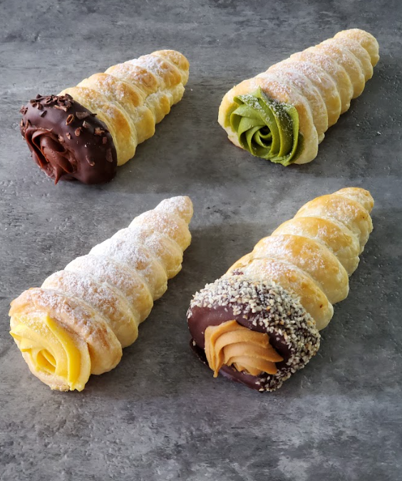 Unicorn Puff $32-$34 定期轉換不同口味,最新推出的味道有伯爵茶、士多啤梨及 開心果。