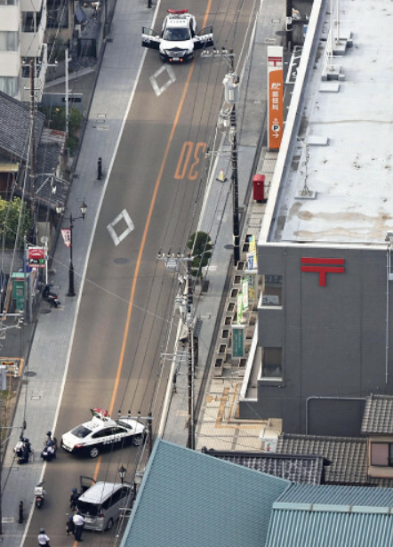 埼玉槍手闖醫院射傷2人 再赴郵局挾持人質 日警包圍勸降