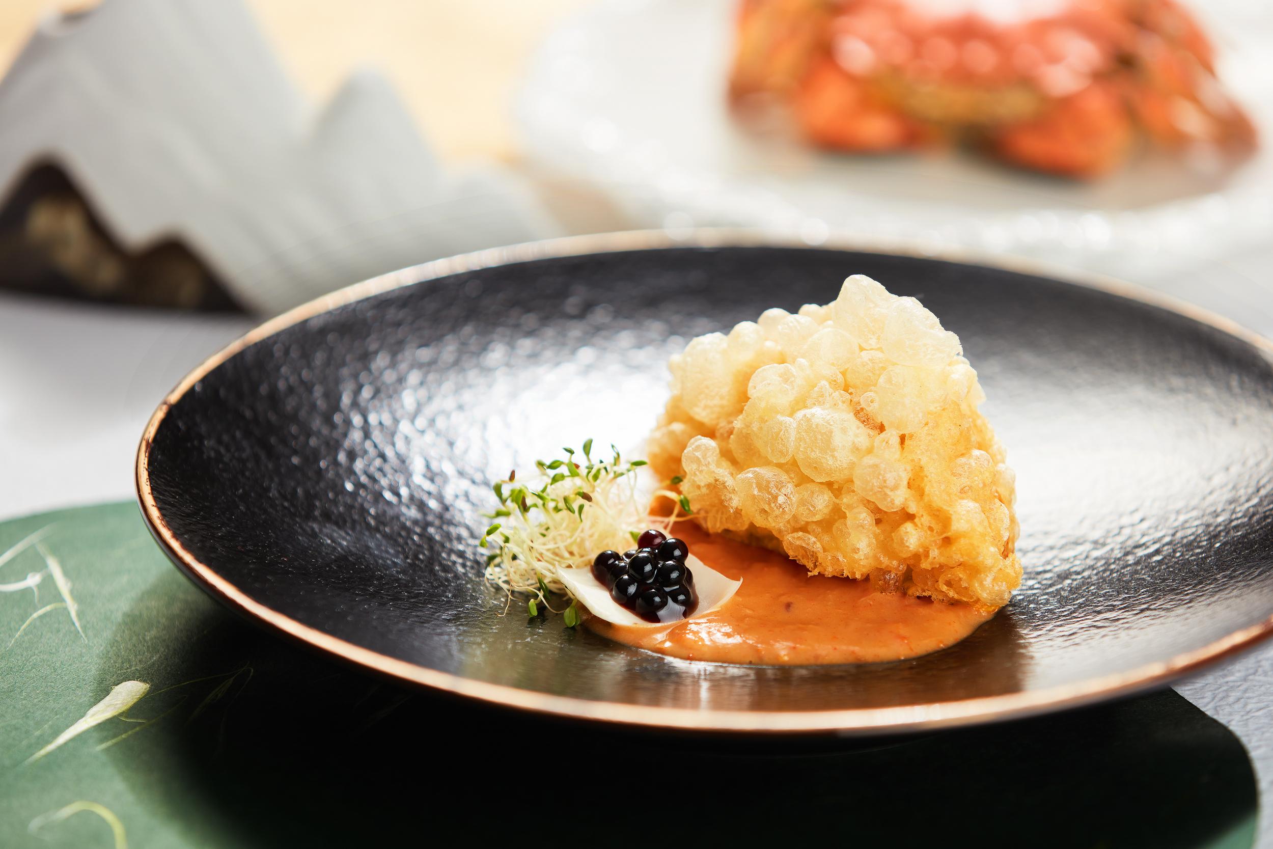 蟹粉鵝肝鮑魚墨魚夾