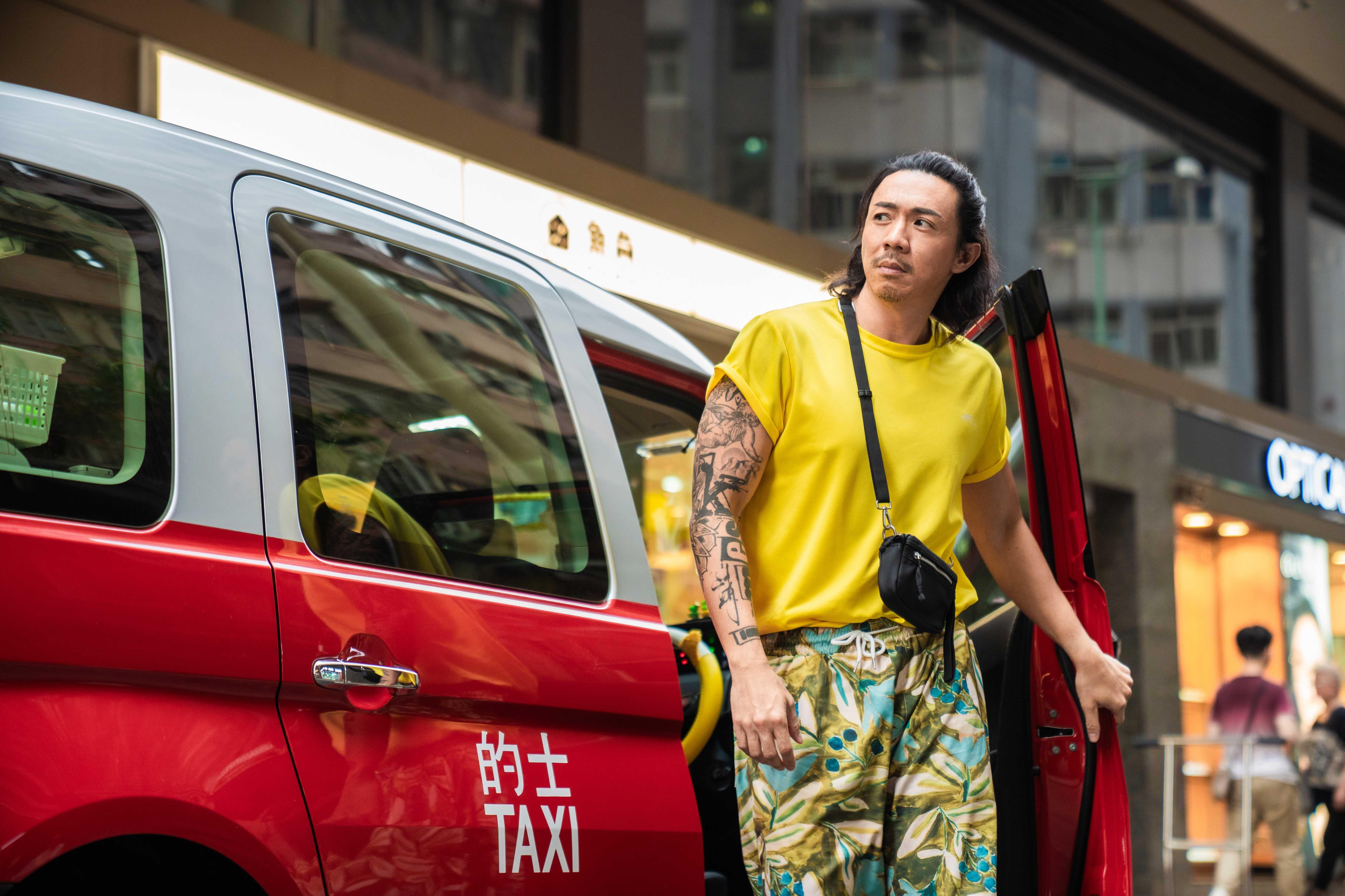 張繼聰「牛咁眼」遠遠望實女神謝安琪。