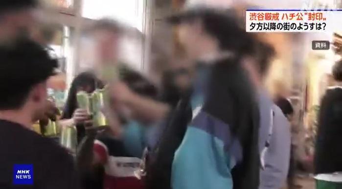 民眾往年在澀谷飲酒慶祝萬聖節。(互聯網)